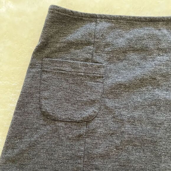 Forever 21 Skirt - Picture 2 of 5